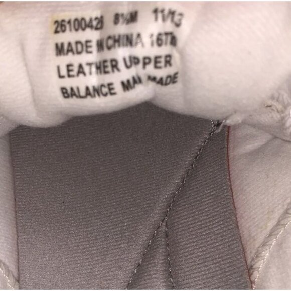 Clarks Womens White Leather Sneakers Size 8.5 - Picture 2 of 6